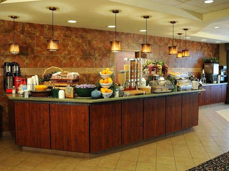 Hotel La Quinta By Wyndham Springfield Airport Plaza Facilités photo