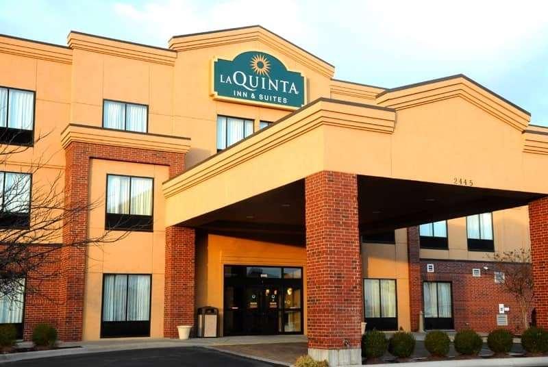 Hotel La Quinta By Wyndham Springfield Airport Plaza Extérieur photo