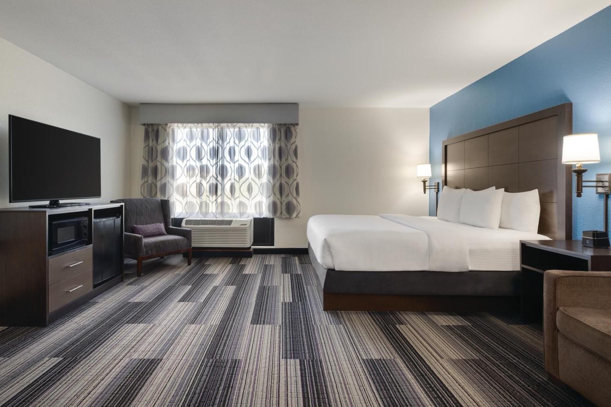 Hotel La Quinta By Wyndham Springfield Airport Plaza Extérieur photo