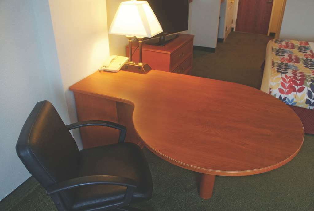 Hotel La Quinta By Wyndham Springfield Airport Plaza Chambre photo